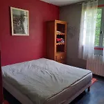 Tatil Evi Maison Au Calme Sur Propriete De 40 Hectares Bassillac