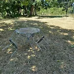 Maison Au Calme Sur Propriete De 40 Hectares Bassillac