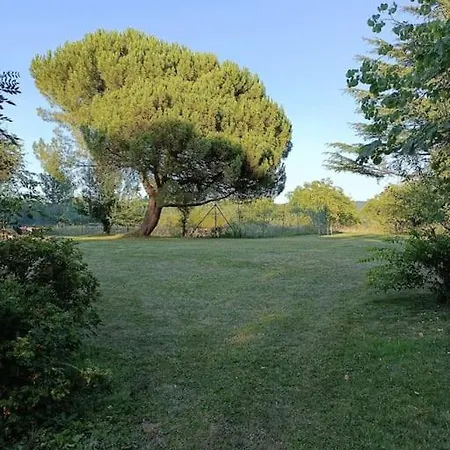Maison Au Calme Sur Propriete De 40 Hectares *