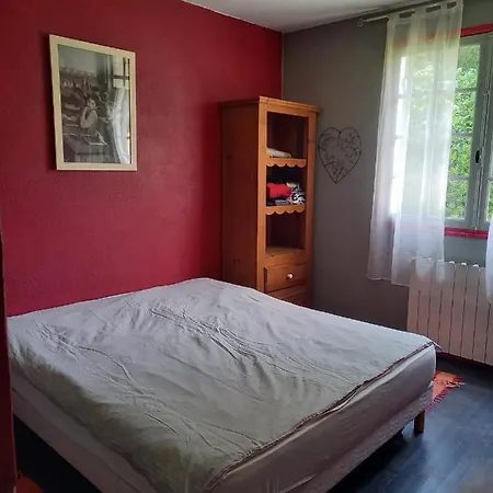 Prázdninový dům Maison Au Calme Sur Propriete De 40 Hectares Bassillac