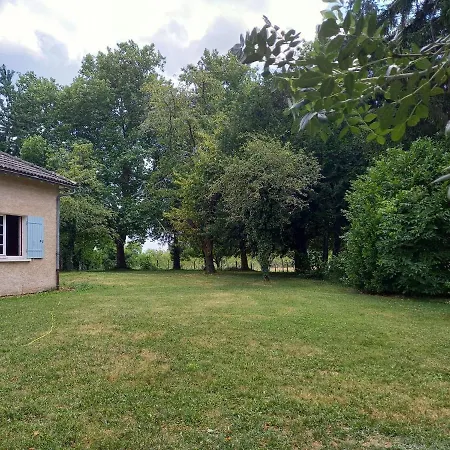 Holiday home Maison Au Calme Sur Propriete De 40 Hectares