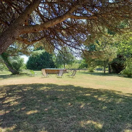 Holiday home Maison Au Calme Sur Propriete De 40 Hectares